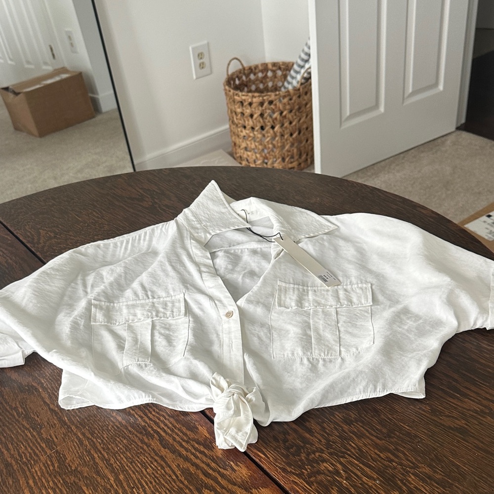 Brand new crop White Button-Up Shirt